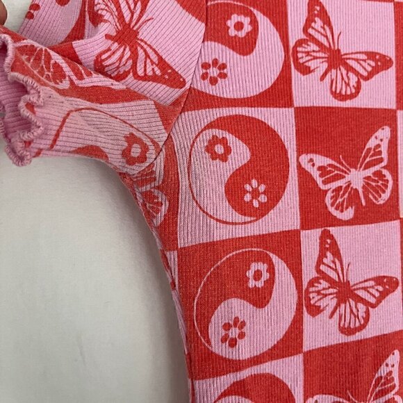 Ying Yang and Butterflies‎ Crop Top - Picture 3 of 6